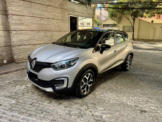 RENAULT CAPTUR 1.6 16V SCE FLEX INTENSE X-TRONIC RENAULT CAPTUR 1.6 16V SCE FLEX INTENSE X-TRONIC